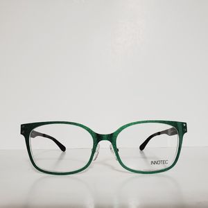 Women's Innotec Cat Eyeglasses Frames And Case 52-17-140 Green Never Worn